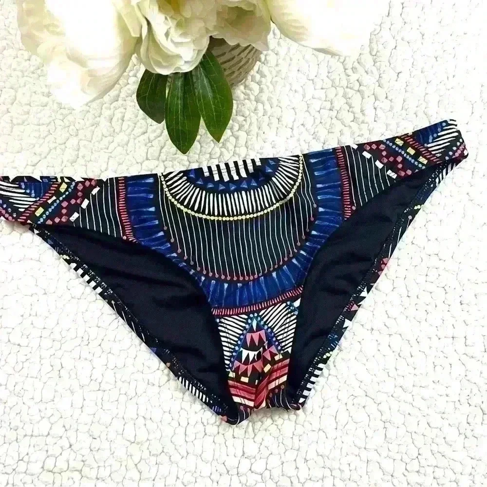 Bar III Geometric Medium Cut Ruched Back‎ Bikini Bathing Suit Bottoms Size L